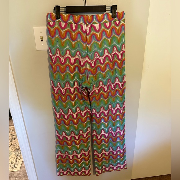 Gianni Bini Coordinating Crochet Set - Picture 11 of 16